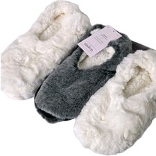x43 LOT Pair of Auden Plush Faux Fur Slipper Socks Gripper    28 White  15 Gray