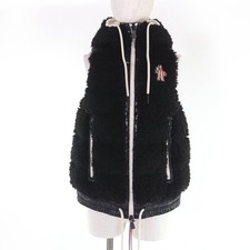 Pristine MONCLER GRENOBLE Down vest GILET Logo patch and hood ZIP UP black XXS