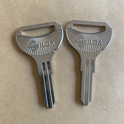 2x SILCA UNCUT BLANK YH19 CEA YMH24 YAMAHA MOTORBIKE KEY NOS NEW OLD STOCK