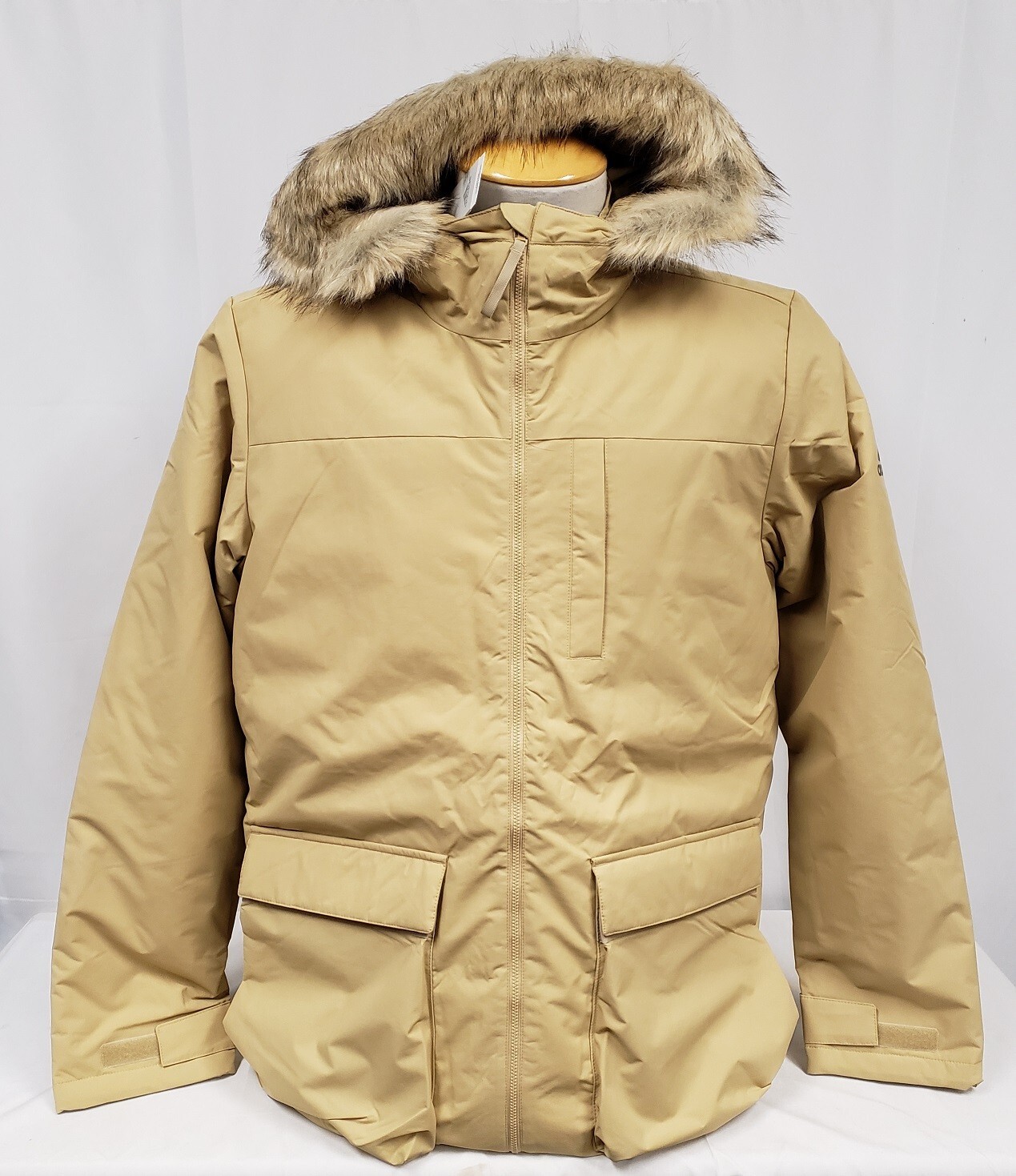 adidas Utilitas Hooded Parka for Men - Warm Winter Jacket L