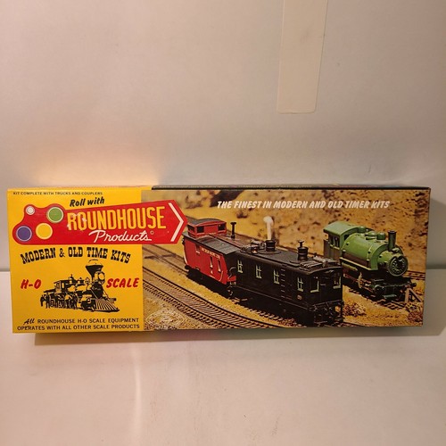NEW! Passenger car Kit Harriman Pennsylvania 6123. RoundHouse products