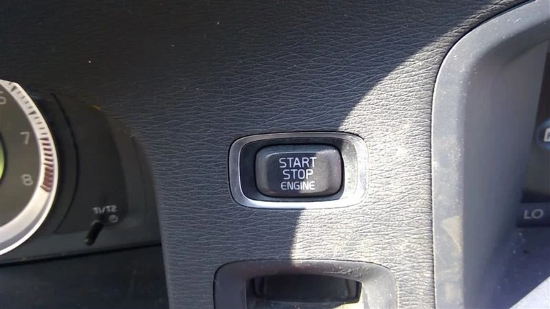 Interruptor de encendido montado en el tablero pulsador se adapta a 14-18 VOLVO S60 711869 Foto 2 de 4