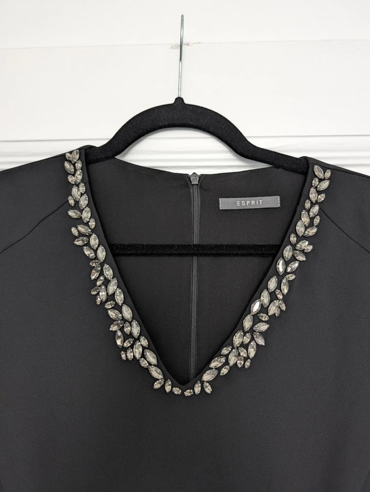 Esprit Jumpsuit Schwarz Kurzärmlig Gr. 36 S Mit Strasssteinen - Bild 2 von 4