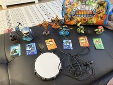 Skylanders Giants Portal Travel Bag And Figures