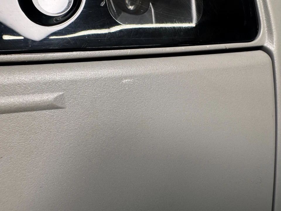 06-11 Lexus GS300 GS350 GS430 Overhead Console Dome Light Sunglass Holder Grey - Image 4 of 4