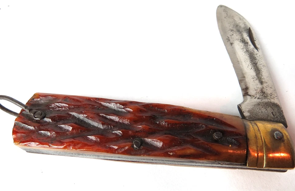 ANTIQUE FOLDING BONE POCKET KNIFE W/ ONE BLADE - Image 3 of 4