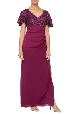 green emerald velvet dress Alex Evenings 8127630 main image 0