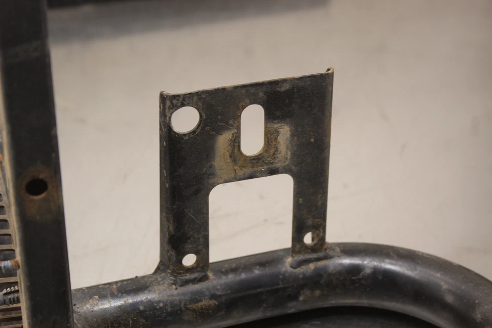 Polaris 400L 1994 4x4 parachoques delantero T752 Foto 3 de 4