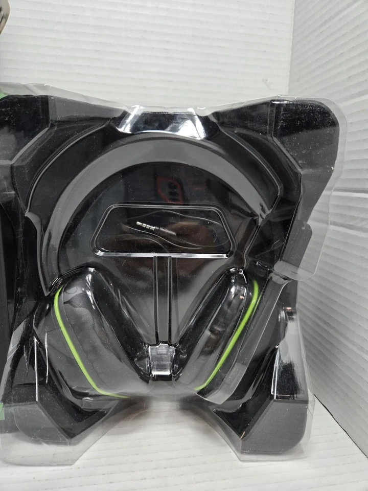 Afterglow LVL 3 Cuffie Cablate per Xbox One con Scatola Originale Nero Qtà 2 - Immagine 3 di 4