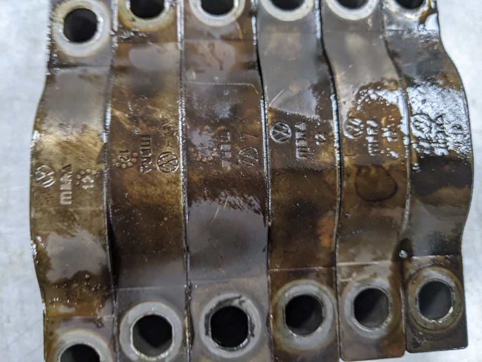 Tapas principales bloque motor para Volkswagen Passat 2.5 12-14 Foto 4 de 4