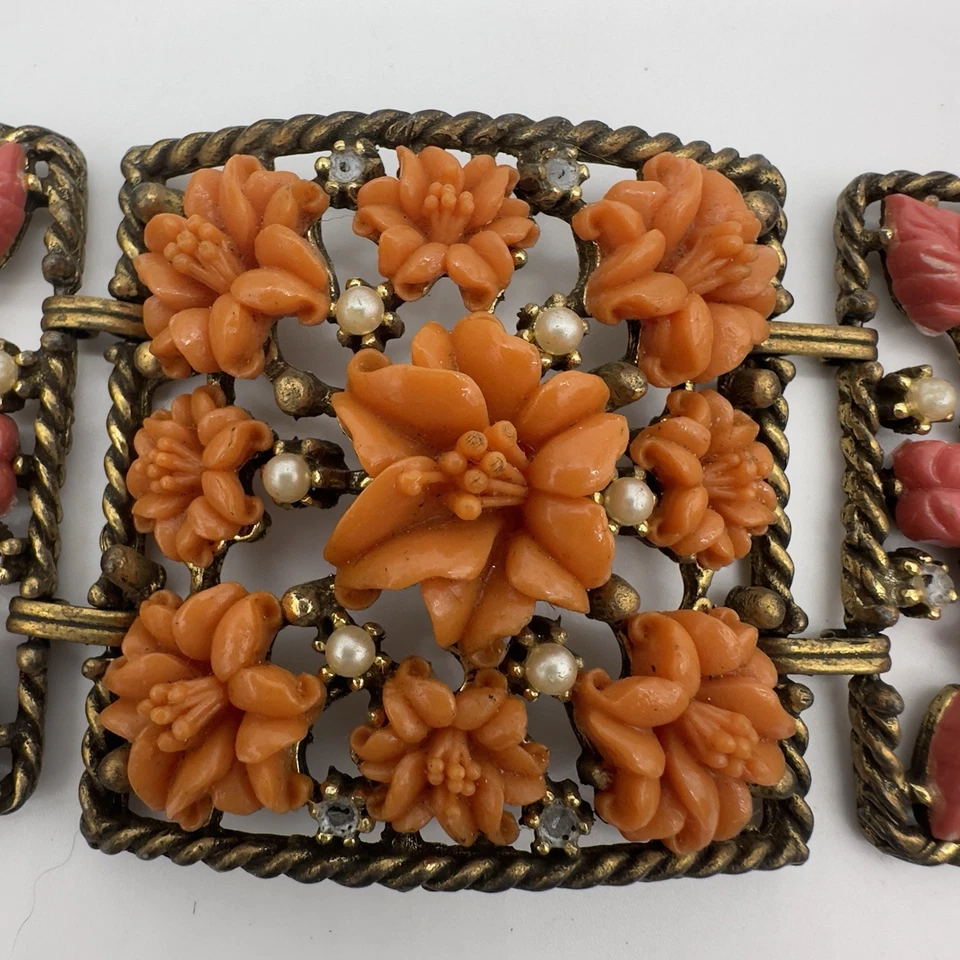 Pulsera celuloide vintage de cinco eslabones tallada imitación coral renacimiento victoriano Foto 3 de 4