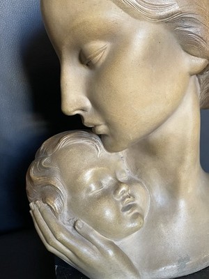 Antique Mother with Child Terracotta John Dommisse Bust (1878-1955) Art Deco