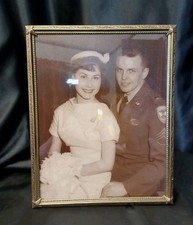 Vintage Ornate Gold Metal Picture Photo Frame 8X10 Easel Hanging