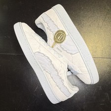Size: 5.5Y PUMA Suede 3 One Piece Jr Unisex Kids Sneakers White Suede