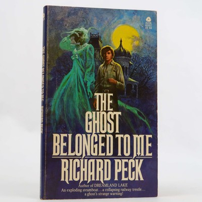 The Ghost Belonged to Me by Richard Peck (Avon, 1976) Vintage Horror