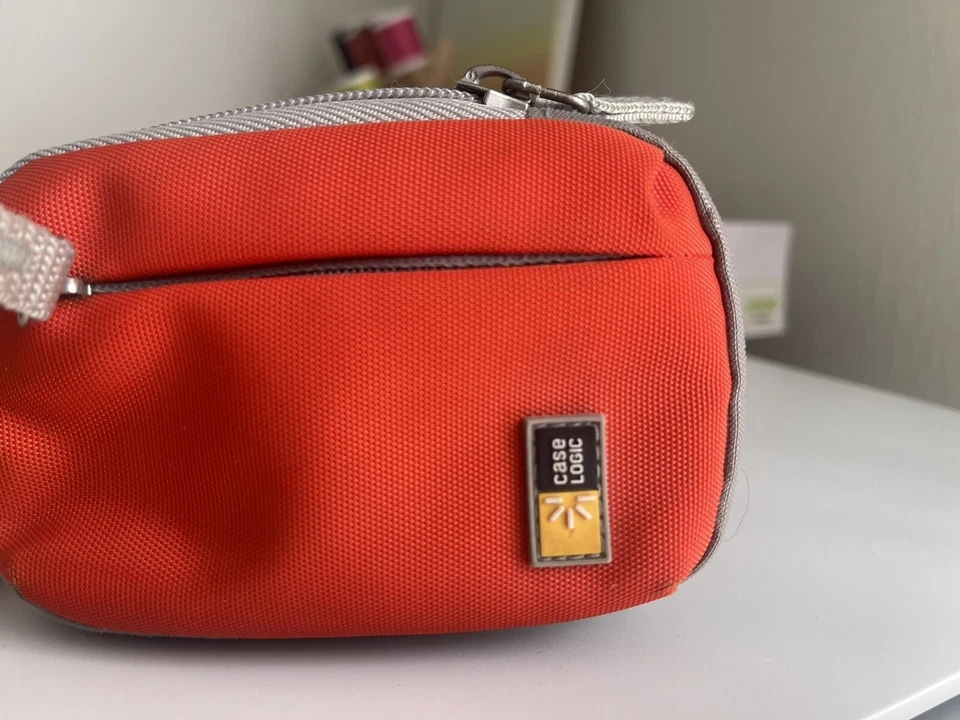 Case Logic Small Camera Pouch - Canvas Case for Small Cameras 2pk. - Image 4 of 4