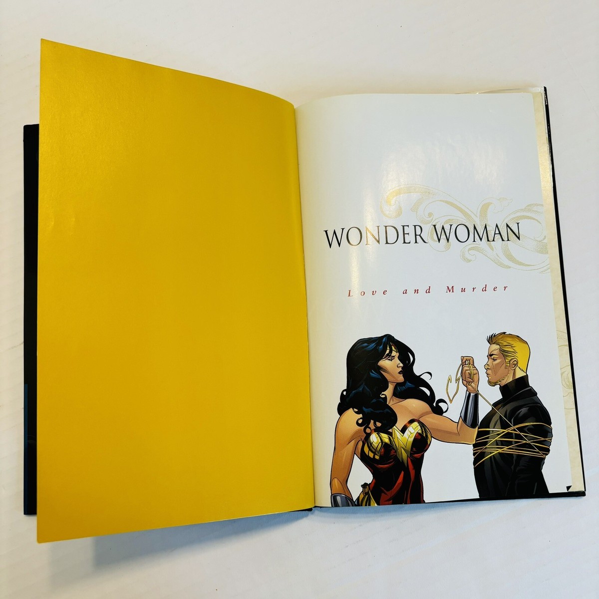 アメコミ・英語　WONDER WOMAN:Love and Murder 61U5xD1FJWL._UF1000,1000_QL80_.jpg