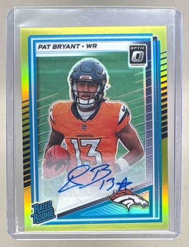 2025 Donruss Optic Football Neon Yellow Pat Bryant #215