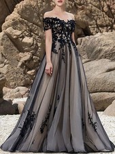 Gothic Champagne Wedding Dresses Black Lace Sweetheart A Line Bridal Gowns