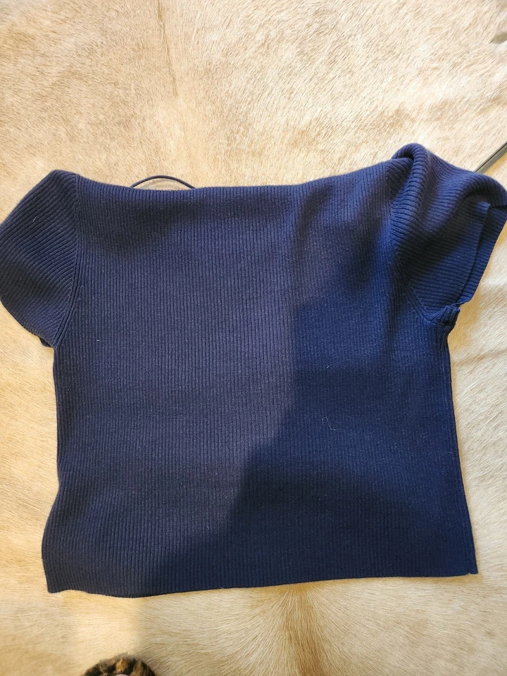 T By Alexander Wang Crop Top Size Medium - image 3 of 4