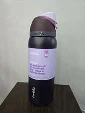 Owala FreeSip Stainless Steel Water Bottle / 32oz / Color: Navy Berry