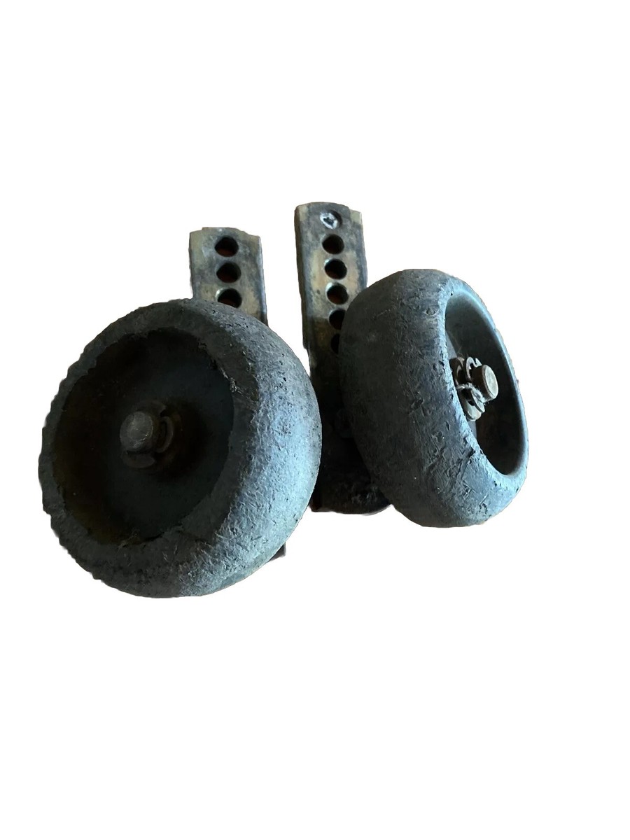 John Deere RX73 RX75 SX75 30 Mower Deck Wheel Set AM121064