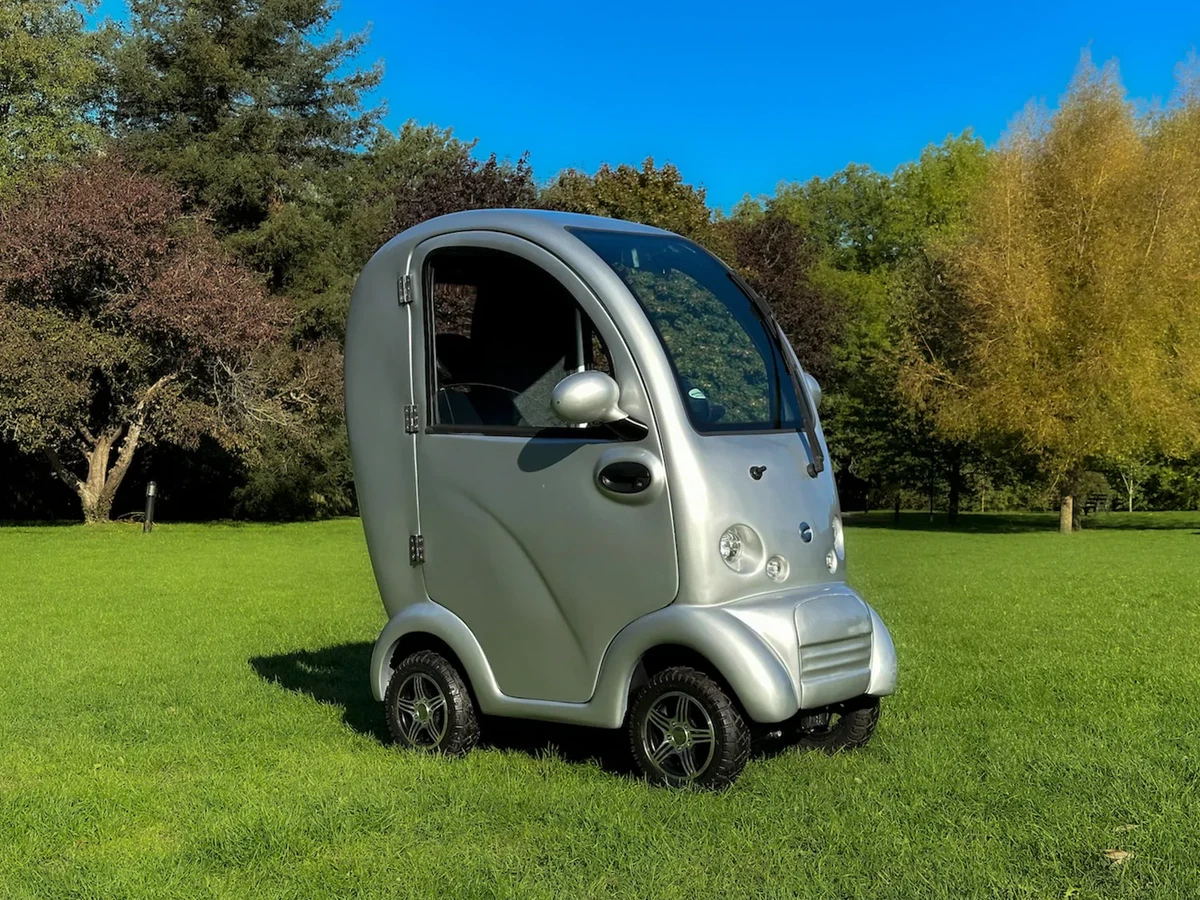 Second hand cabin scooters deals