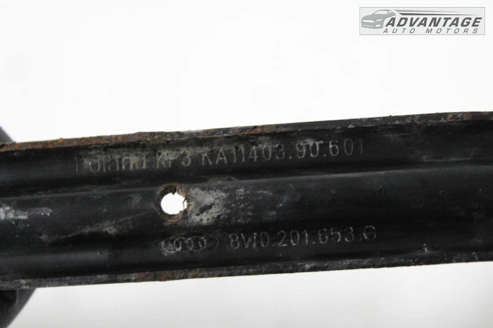 AUDI A4 QUATTRO 2017-2023 2,0 L tanque de combustible lado izquierdo soporte correa OEM Foto 4 de 4