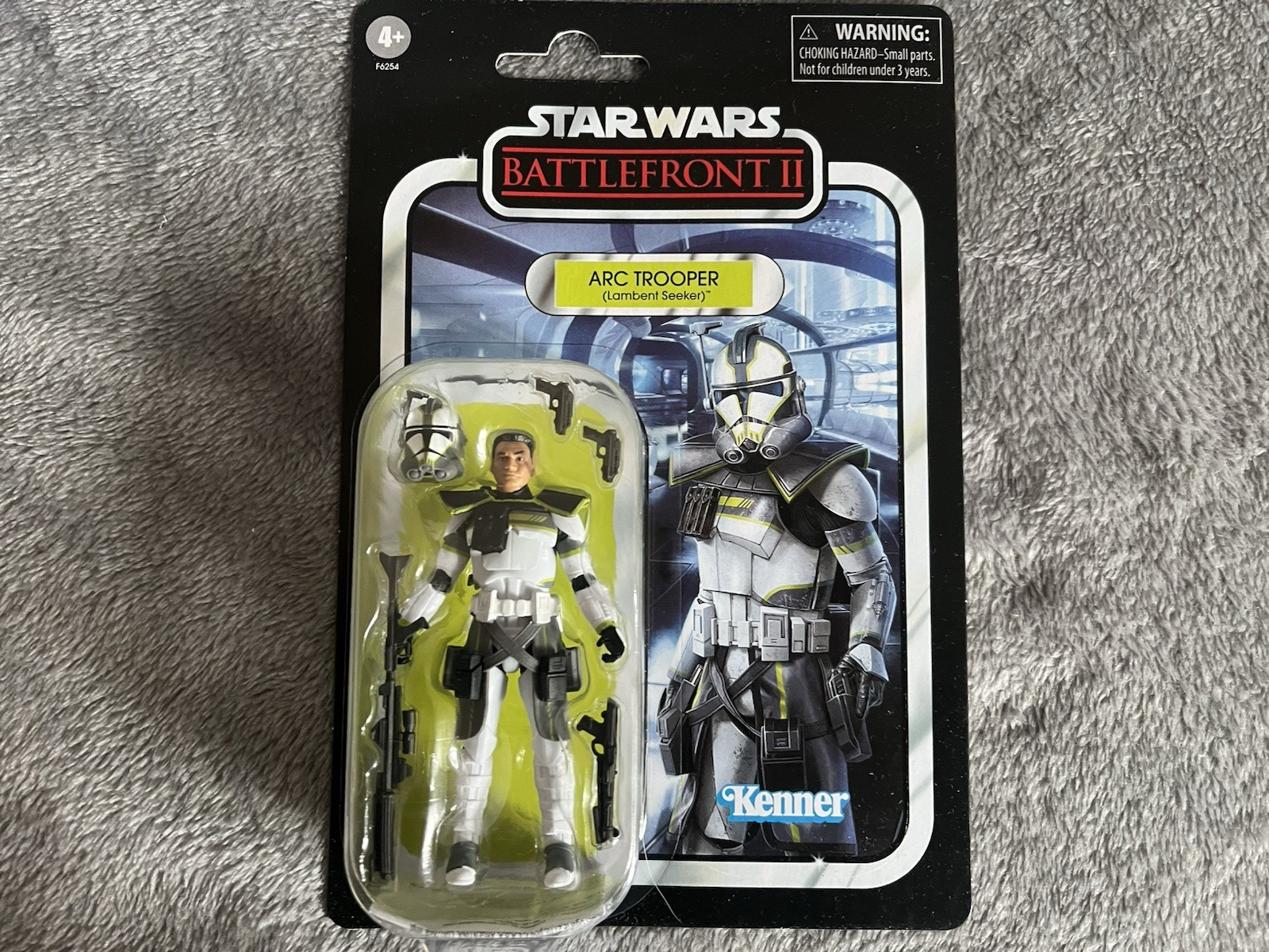 Star Wars Vintage Collection VC236 Arc Trooper  Lambent Seeker 3.75 Figure MOC