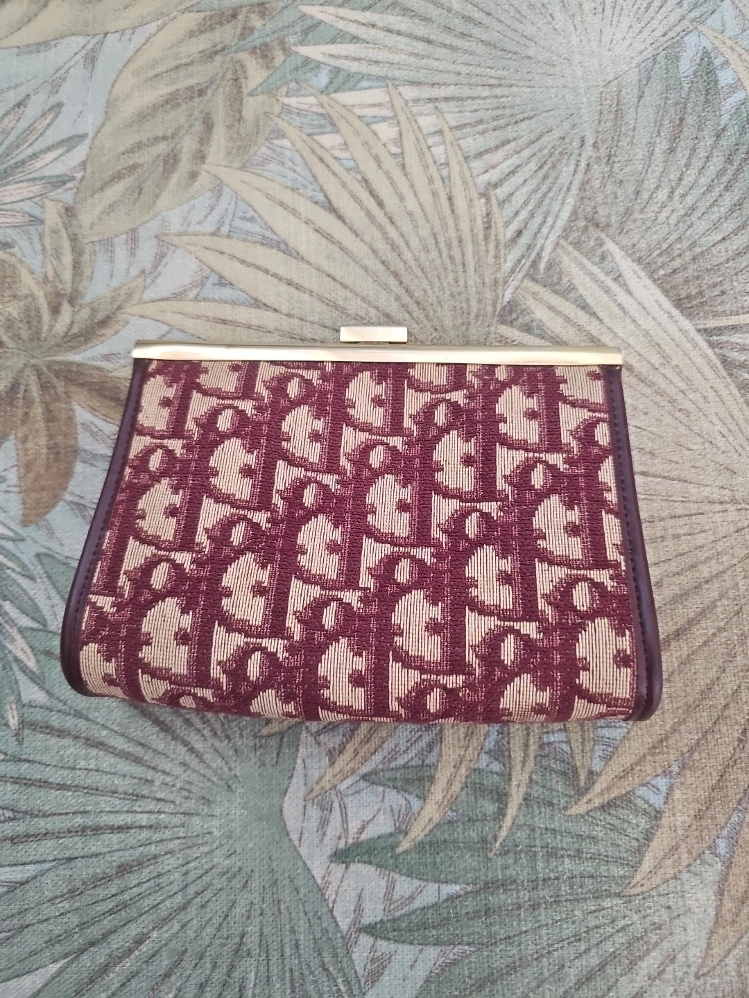 Sac pochette vintage Christian Dior années 80 rouge trotteur monogramme