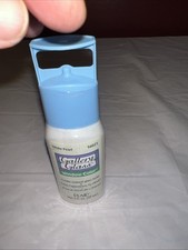 Sealed Plaid Gallery Glass Window Color White Pearl 16021 2oz