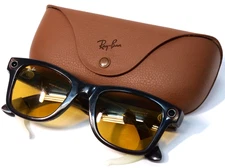 Ray-Ban Meta Wayfarer AI Smart Glasses Brown Yellow RW4006 + Case