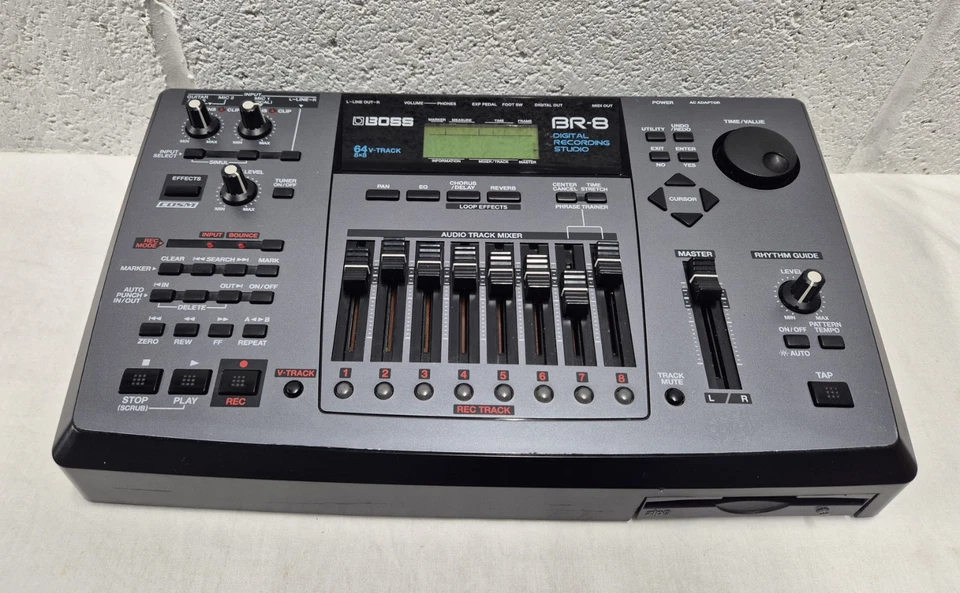 Boss BR-8 Digital Recording Studio MTR Multi Track Recorder Used With Zip Disk. - Image 2 of 4
