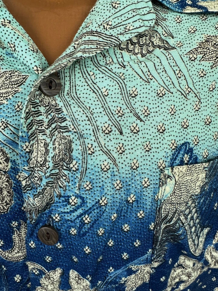 Vintage 90s Paisley Shirt Men Large Peacock Bird Floral Hawaiian Hippie Rayon - Image 4 of 4