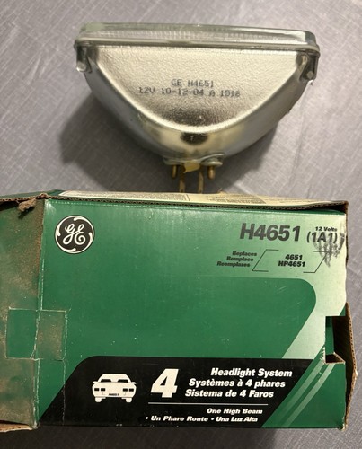 General Electric (GE) H4651 High Beam Halogen Headlamp Headlight 12V 50W 2 Prong - Picture 2 of 5
