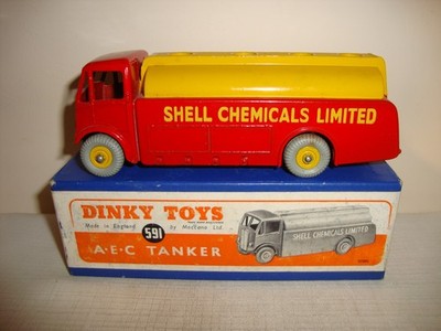 DINKY TOYS 591 AEC TANKER 'SHELL CHEMICAL LTD' - TOP in OVP