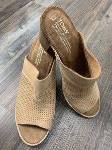 toms nude heels