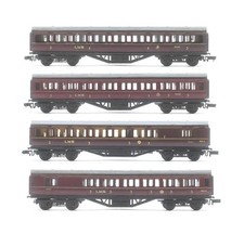 GRAHAM FARISH 'N' GAUGE RAKE OF 4 LMS CRIMSON ASSORTED MAINLINE COACHES