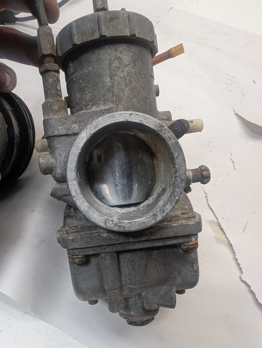 SkiDoo Rotax Formula Z Mach 1 Snowmobile Mikuni 40mm Carburetors