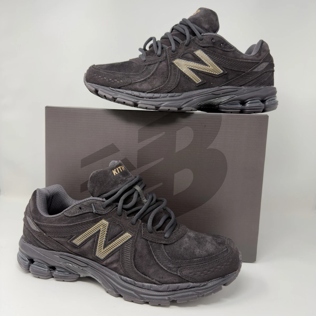 KITH × New Balance 860V2 \