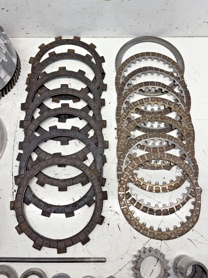 Yamaha DT360 DT 360 Engine Clutch Assembly / Basket / Plates / 445-16301-00-00 - Image 3 of 4