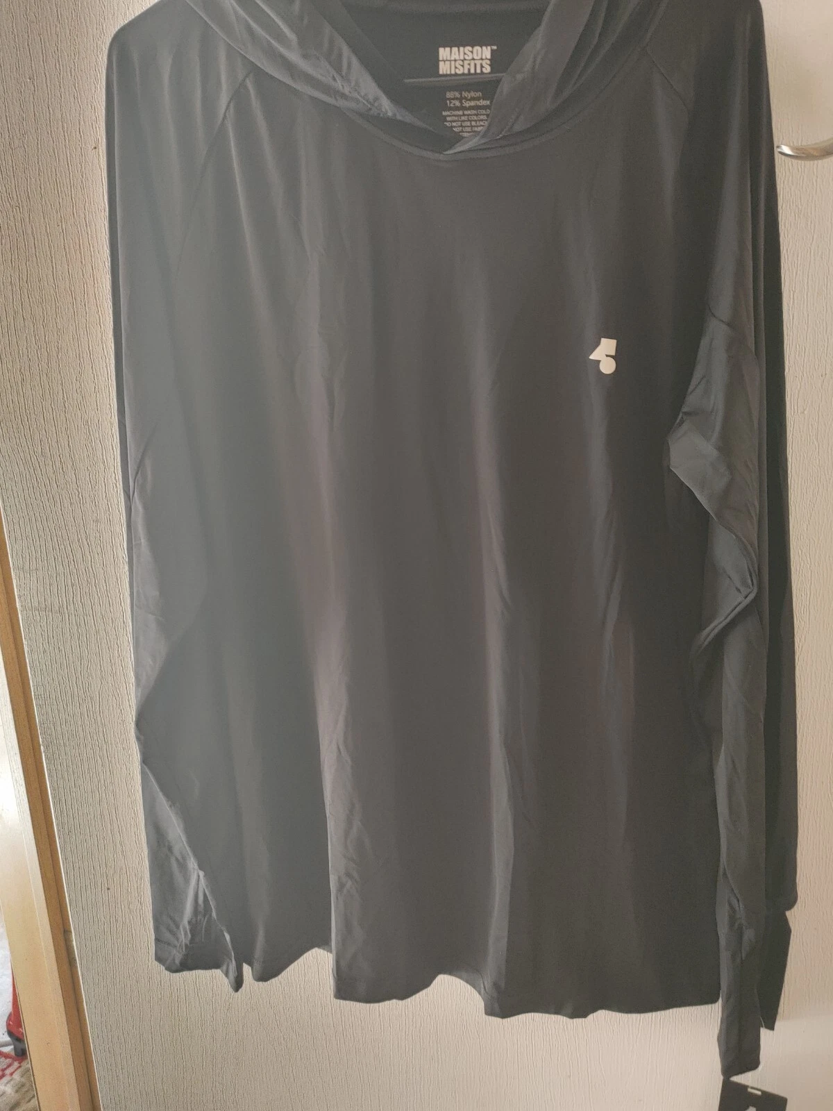 Maison Misfits - Size Large-Sun Protection Long Sleeve Shirt