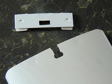 Fijar listones ciegos verticales de PVC *PAQUETE DE 20 £7.99* Ahorrador de paletas de refuerzo de orificios