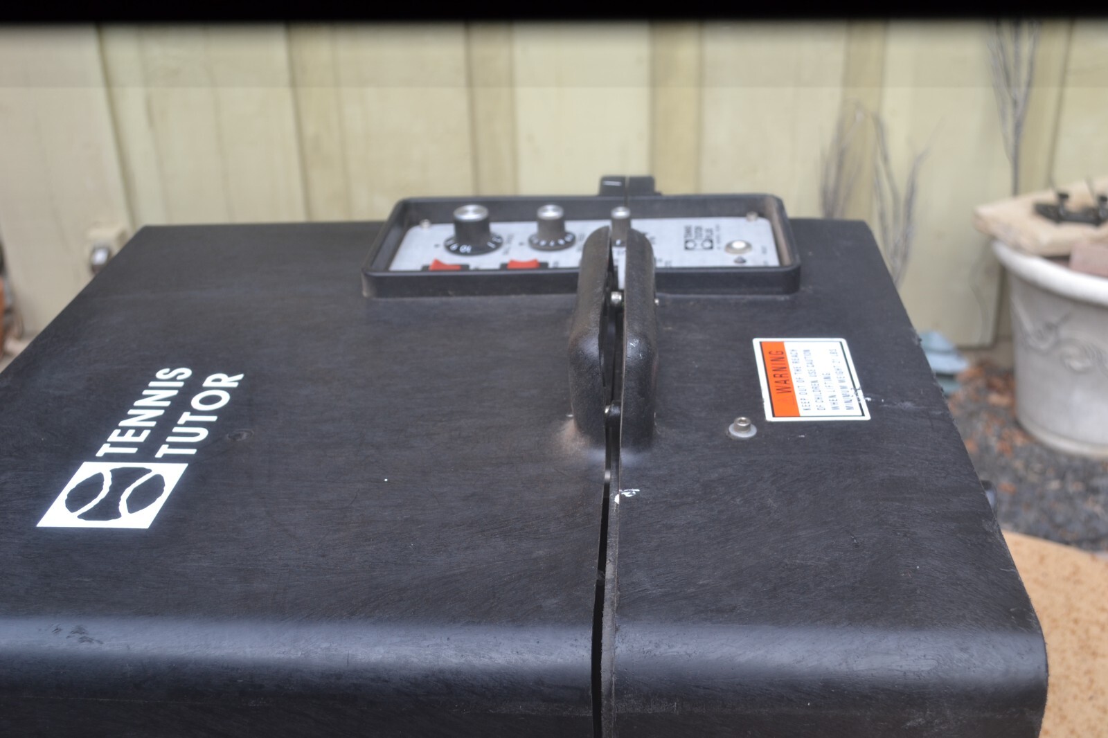 TENNIS TUTOR BALL MODEL 3P Tennis BALL MACHINE eBay