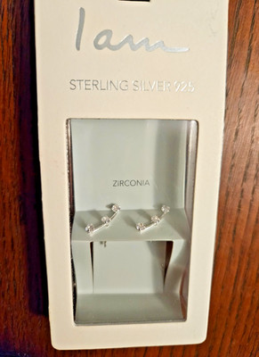 ''I Am'' Sterling Silver .925 Cubic Zirconia Curved Crawler Stud Earrings New Box