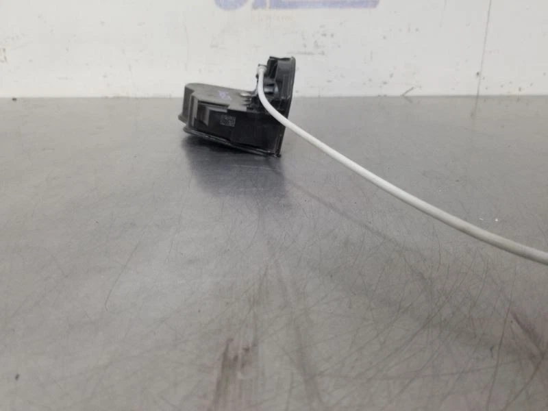 BMW M240I 18 2018 cerradura puerta pestillo actuador pasajero delantero derecho  Foto 3 de 4