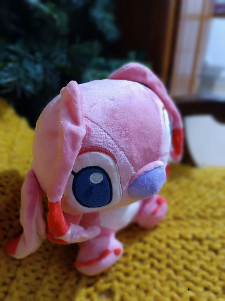 Peluche Disney Stitch Angel 25 cm Douce et Idéale pour Enfants et Fans Disney - Photo 3/4