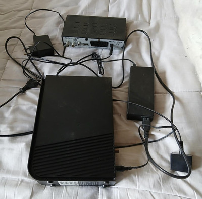 Arris TG2492S Router 2,4GHz Schwarz Internet Modem Receiver Digital HD cable