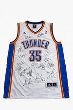 2012-13 Okc Team Autographed #35 Jersey Minted Memories That Last A Lifetime