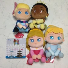 Disney Ururimi etc. Bulk sale 5 items Stuffed toy display stand